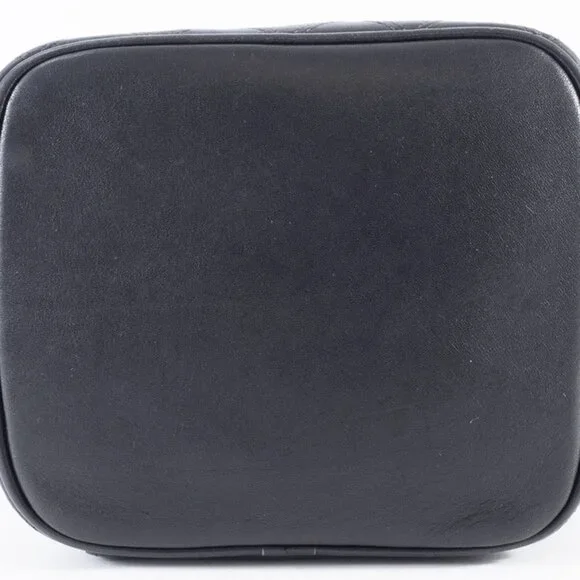 CHANEL Black Lambskin Leather Pouch - Picture 11 of 16